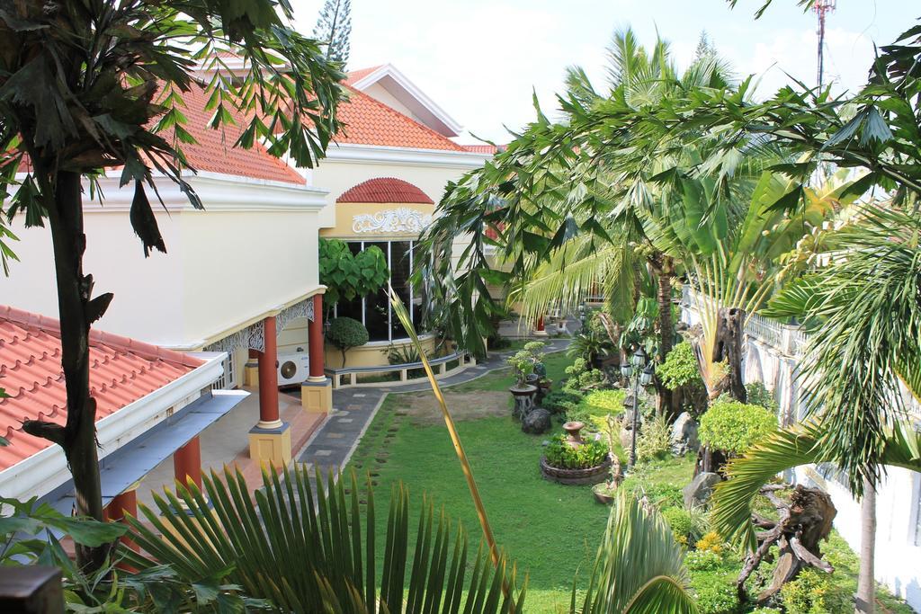 Prince Hotel Angeles Esterno foto